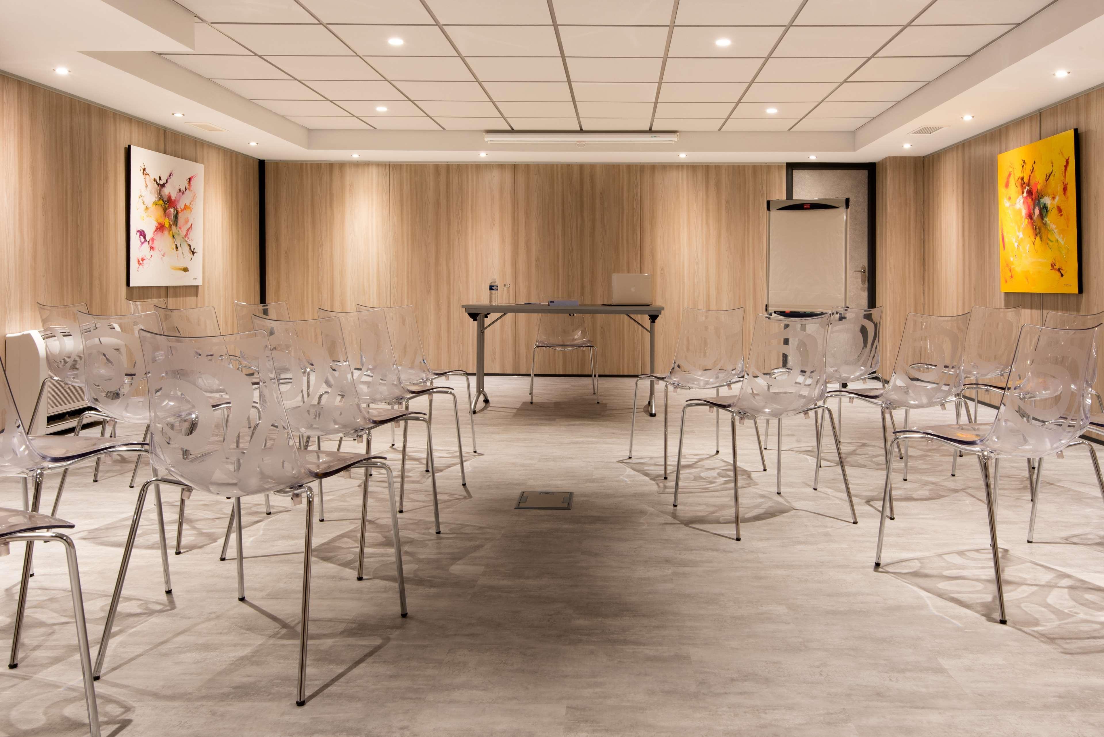 Hotel Kyriad La Rochelle Centre Ville Dış mekan fotoğraf