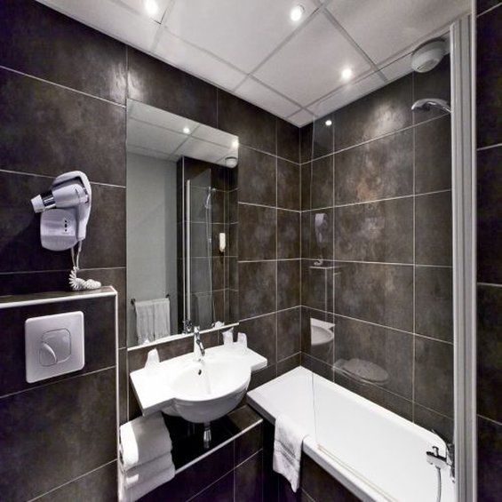 Hotel Kyriad La Rochelle Centre Ville Dış mekan fotoğraf